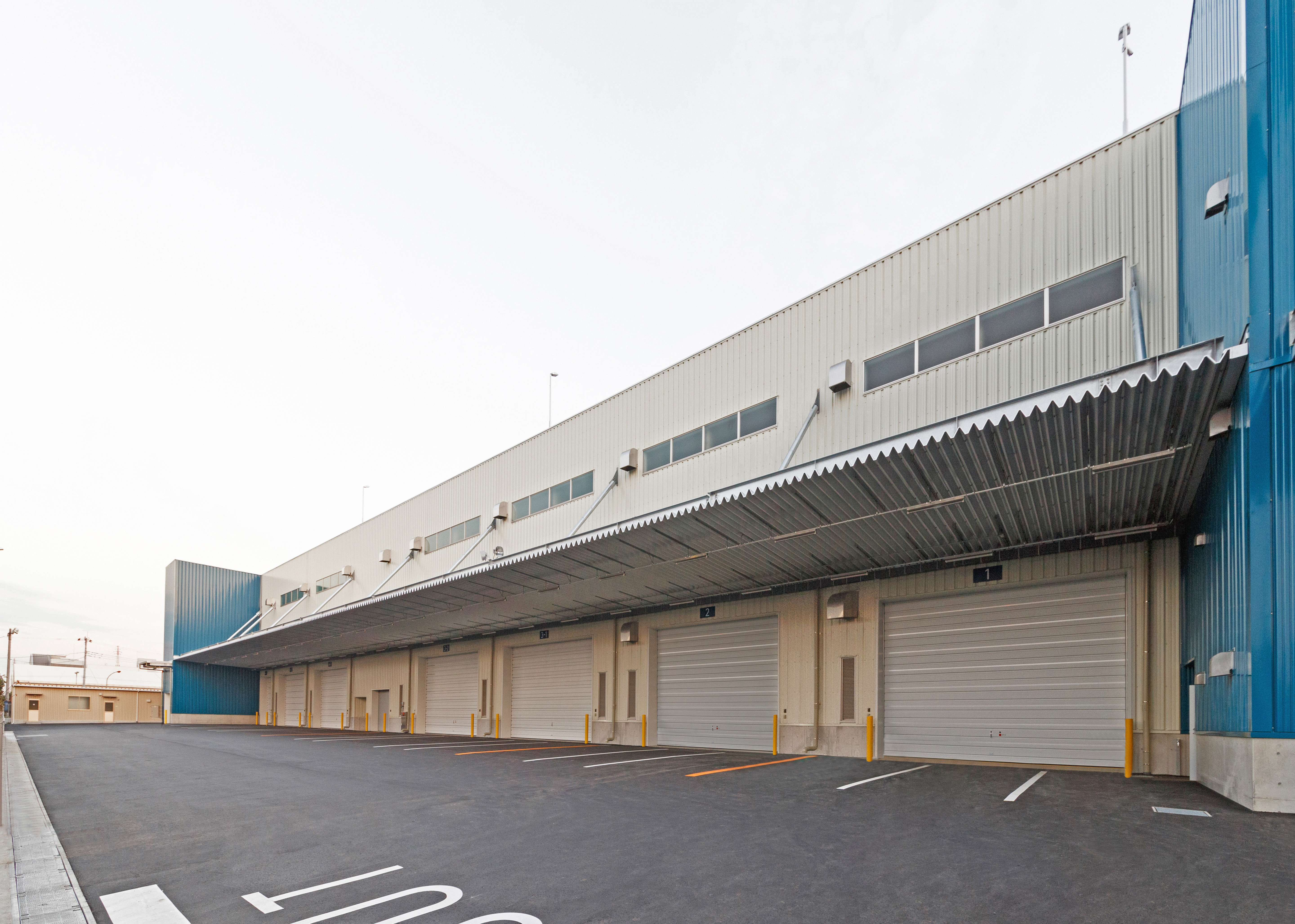 埠頭１号倉庫入口